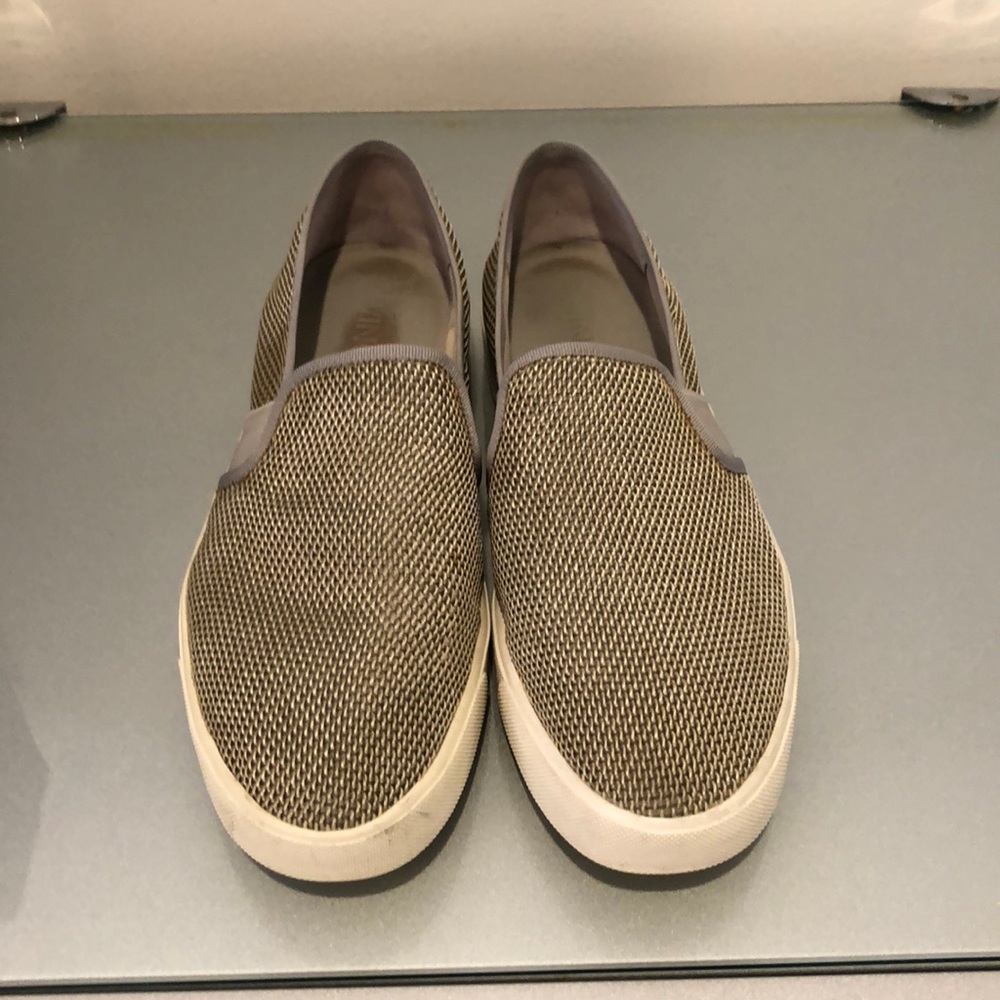 Vince Slip On Sneakers Size 8.5